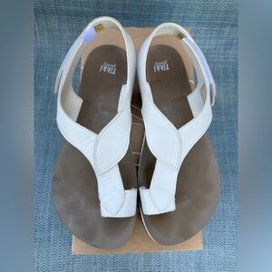 Tikki soul barefoot sandals size 38